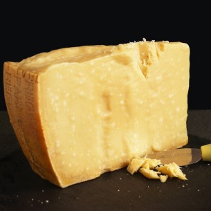 Punta di Parmigiano Reggiano stagionato oltre 30 mesi 2